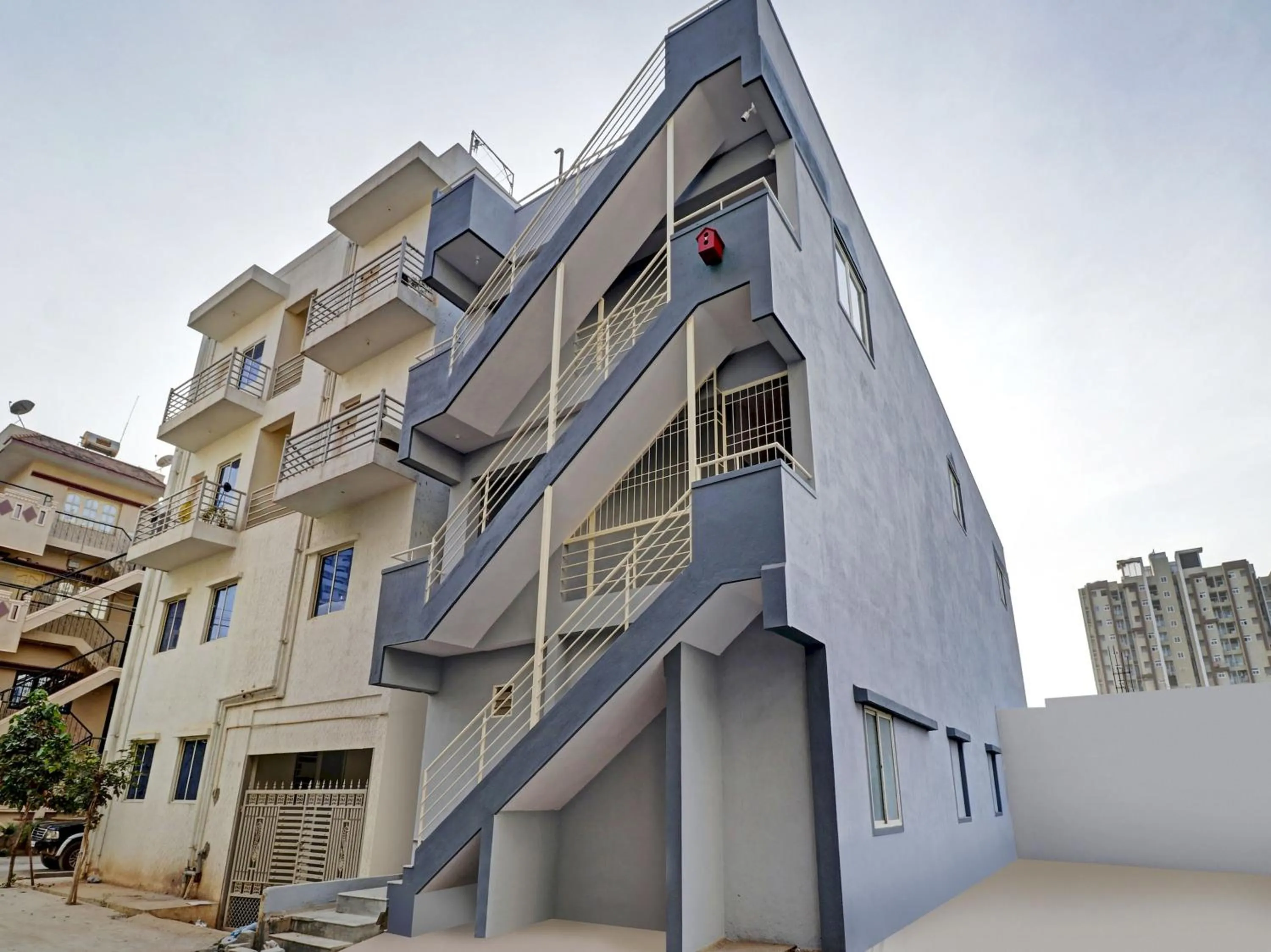 Facade/entrance in Hotel O Home Mishra Suites