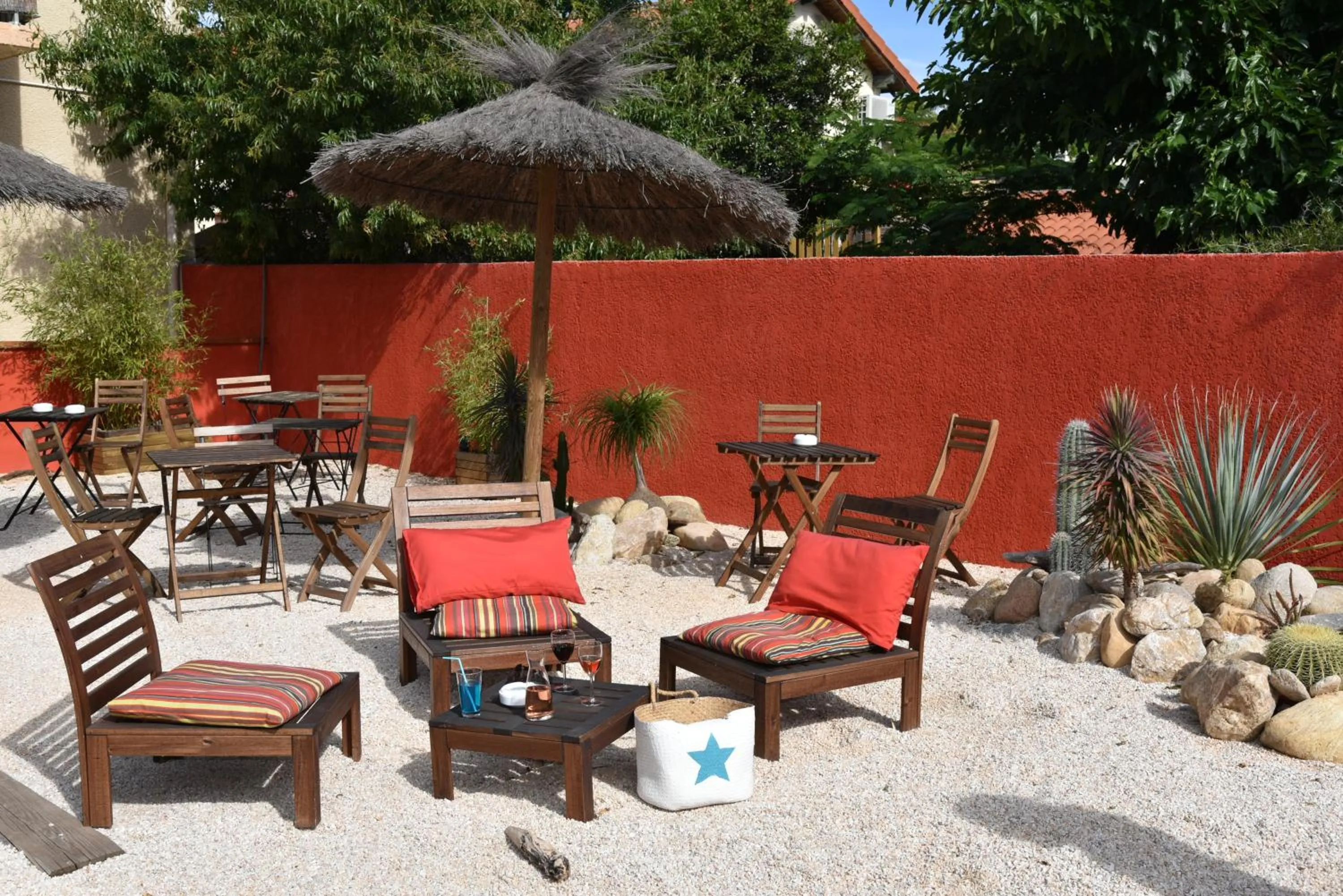 Balcony/Terrace in Hôtel Les Mimosas