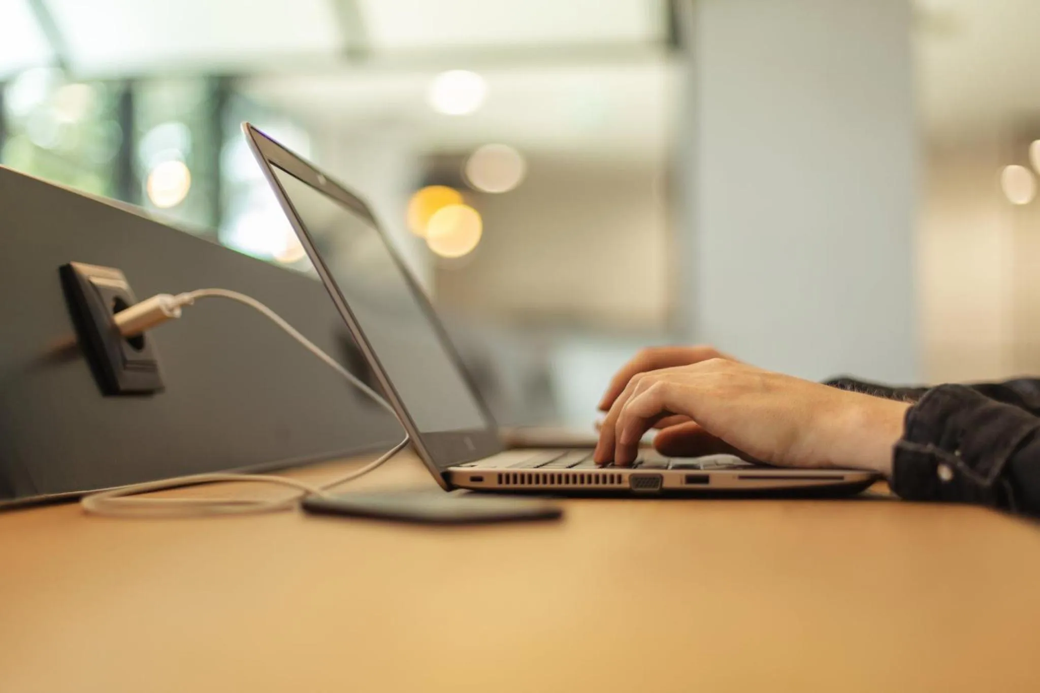 Lobby or reception in Holiday Inn - the niu, Dwarf Berlin Schöneberg by IHG