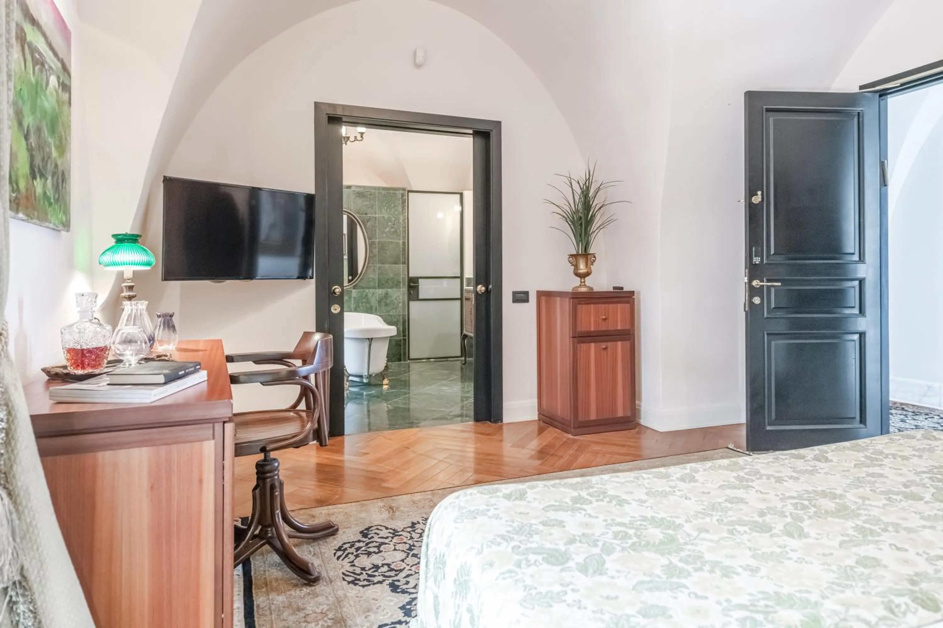 Communal lounge/ TV room, Bed in Casa Nova - Luxury Suites & Boutique Apart-Hotel