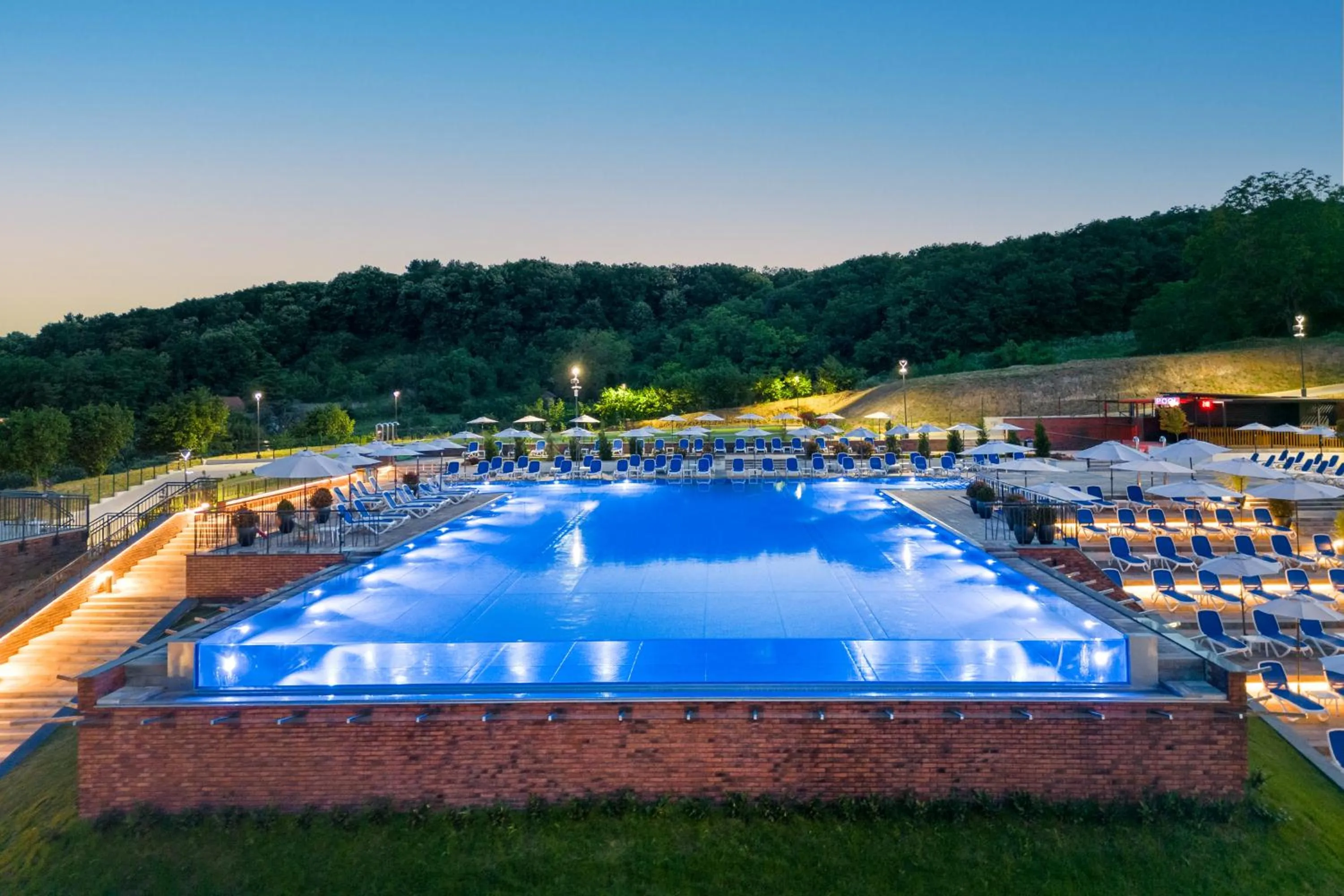 Swimming pool in Movenpick Resort and Spa Fruske Terme