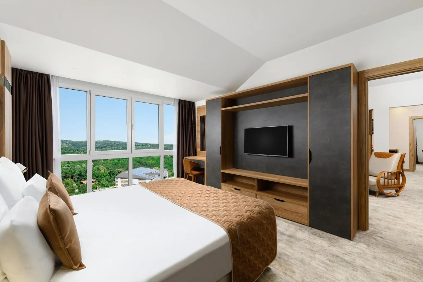 Bed in Movenpick Resort and Spa Fruske Terme