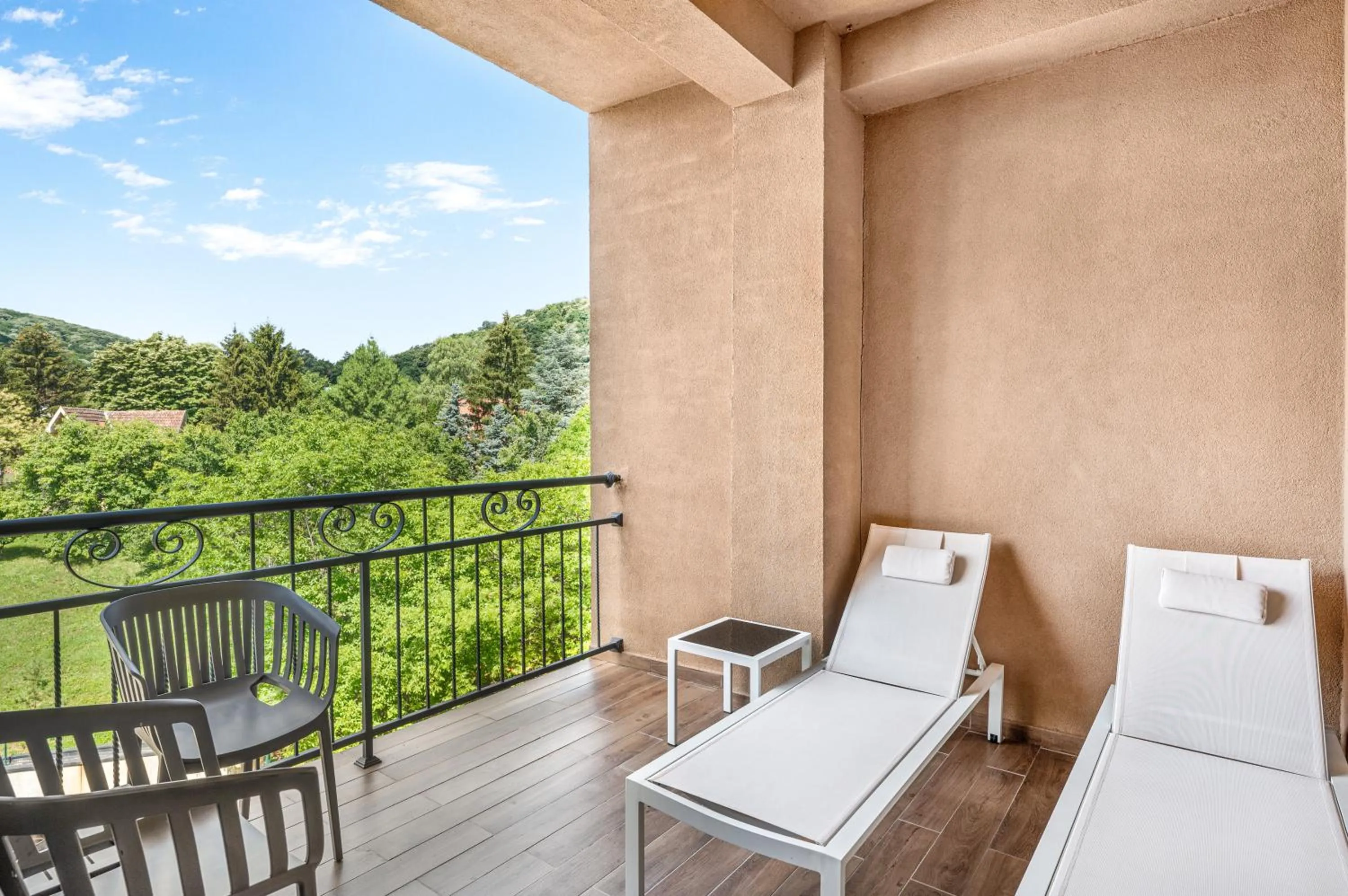 Spring in Movenpick Resort and Spa Fruske Terme