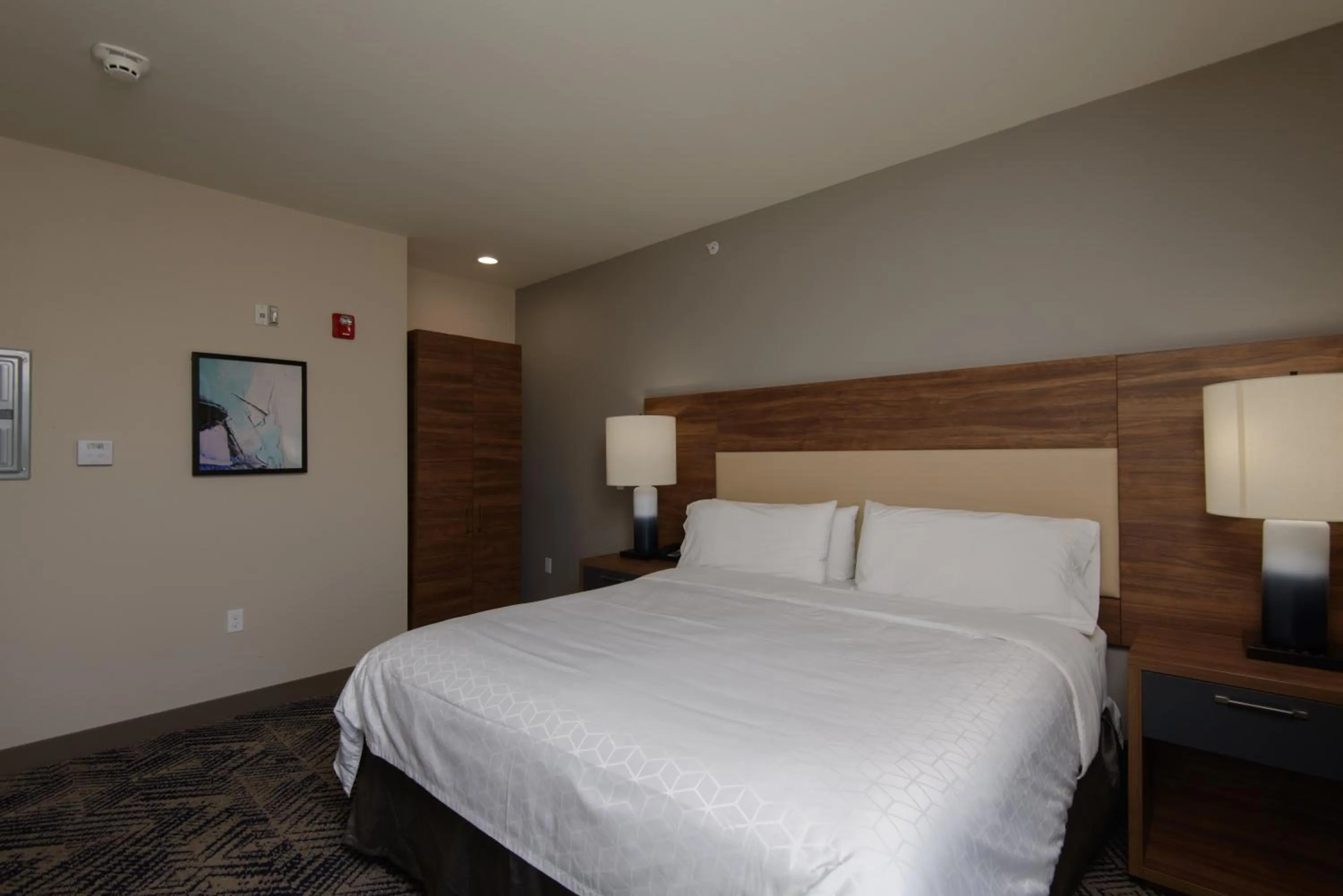 Photo of the whole room, Bed in Candlewood Suites - Corpus Christi - Portland by IHG