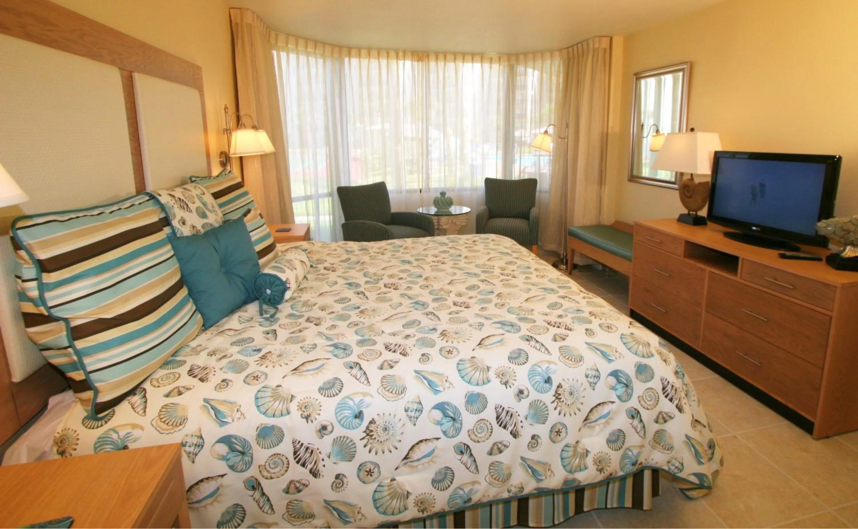 Bed in Royale Beach and Tennis Club