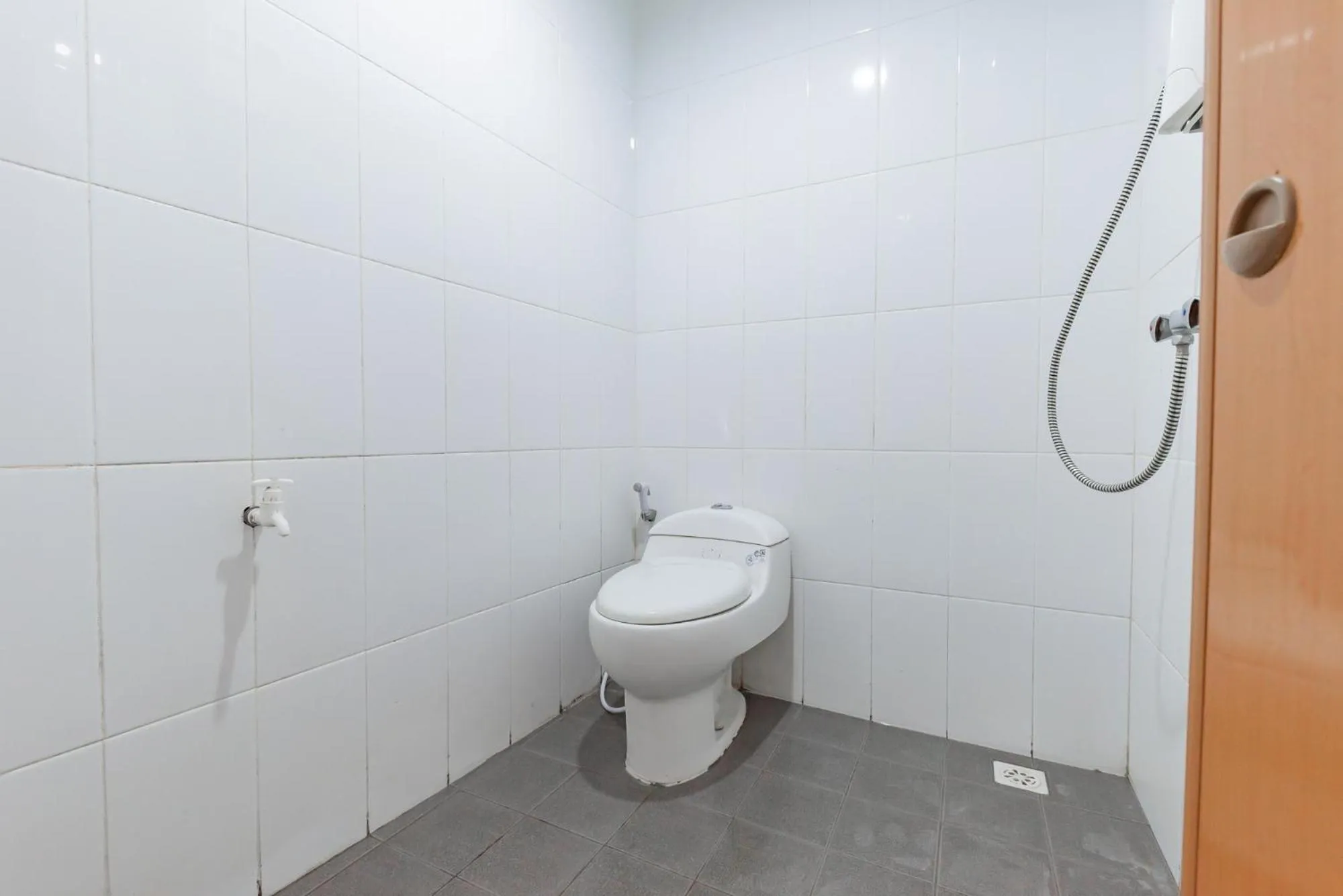 Bathroom in Urbanview Kazanan Setiabudi Bandung