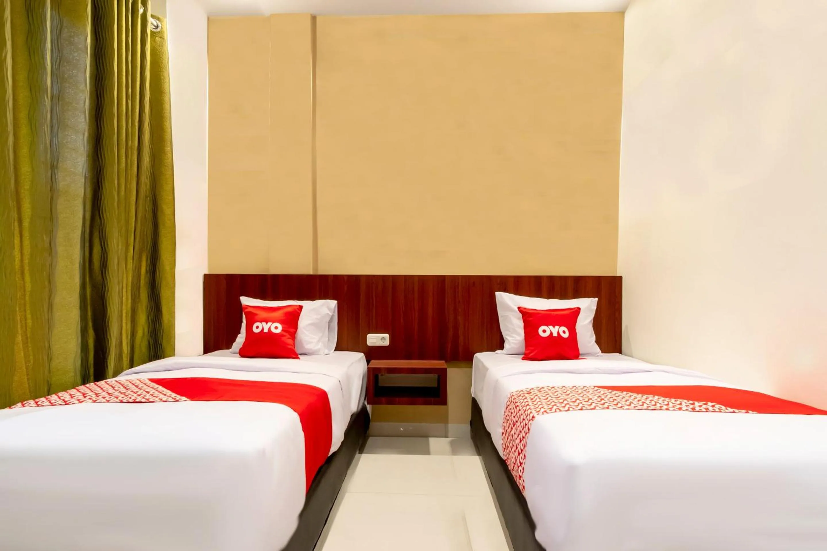 Bedroom, Bed in Capital O 1585 Ring Road Residence