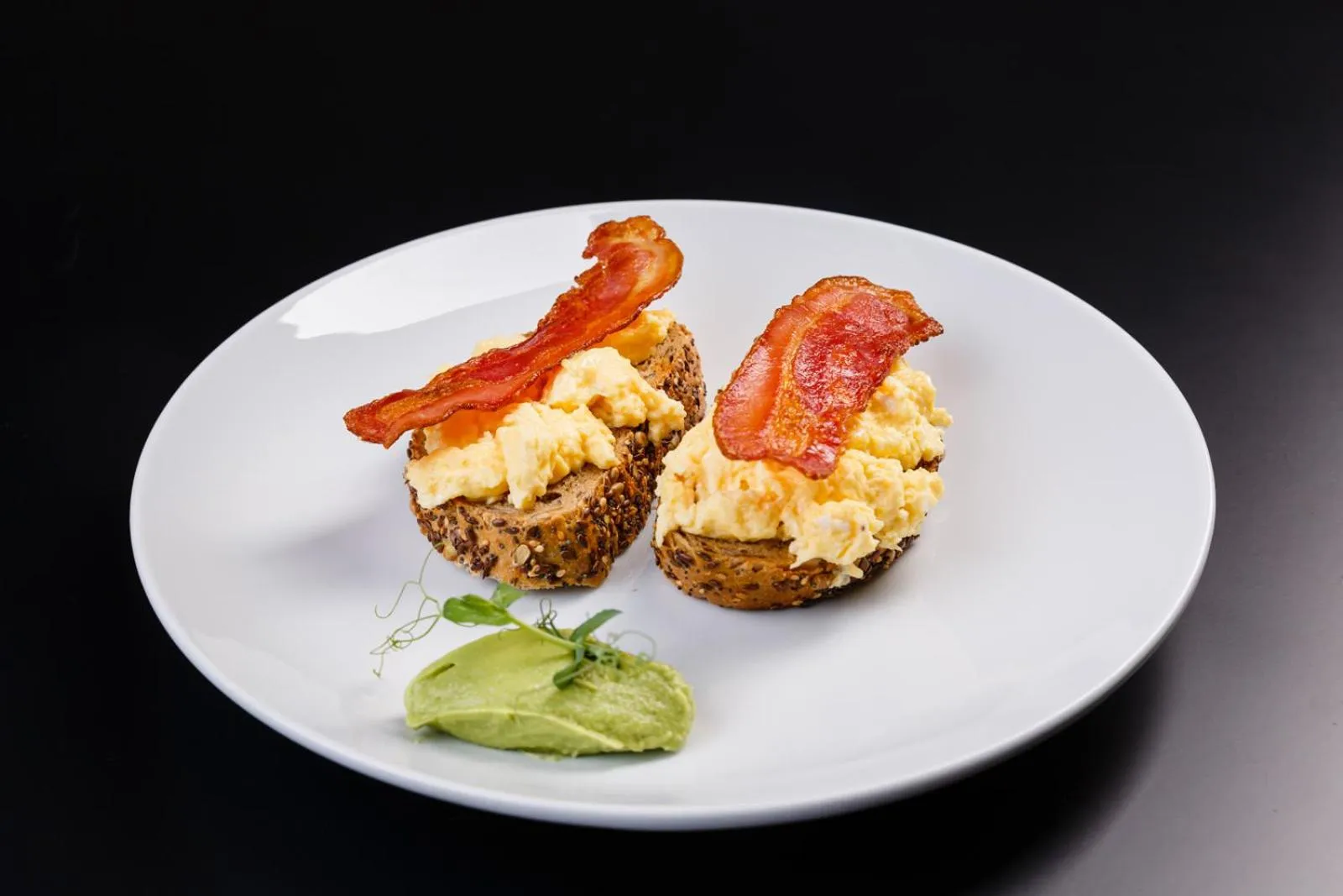 Breakfast in Hotel Bulevard