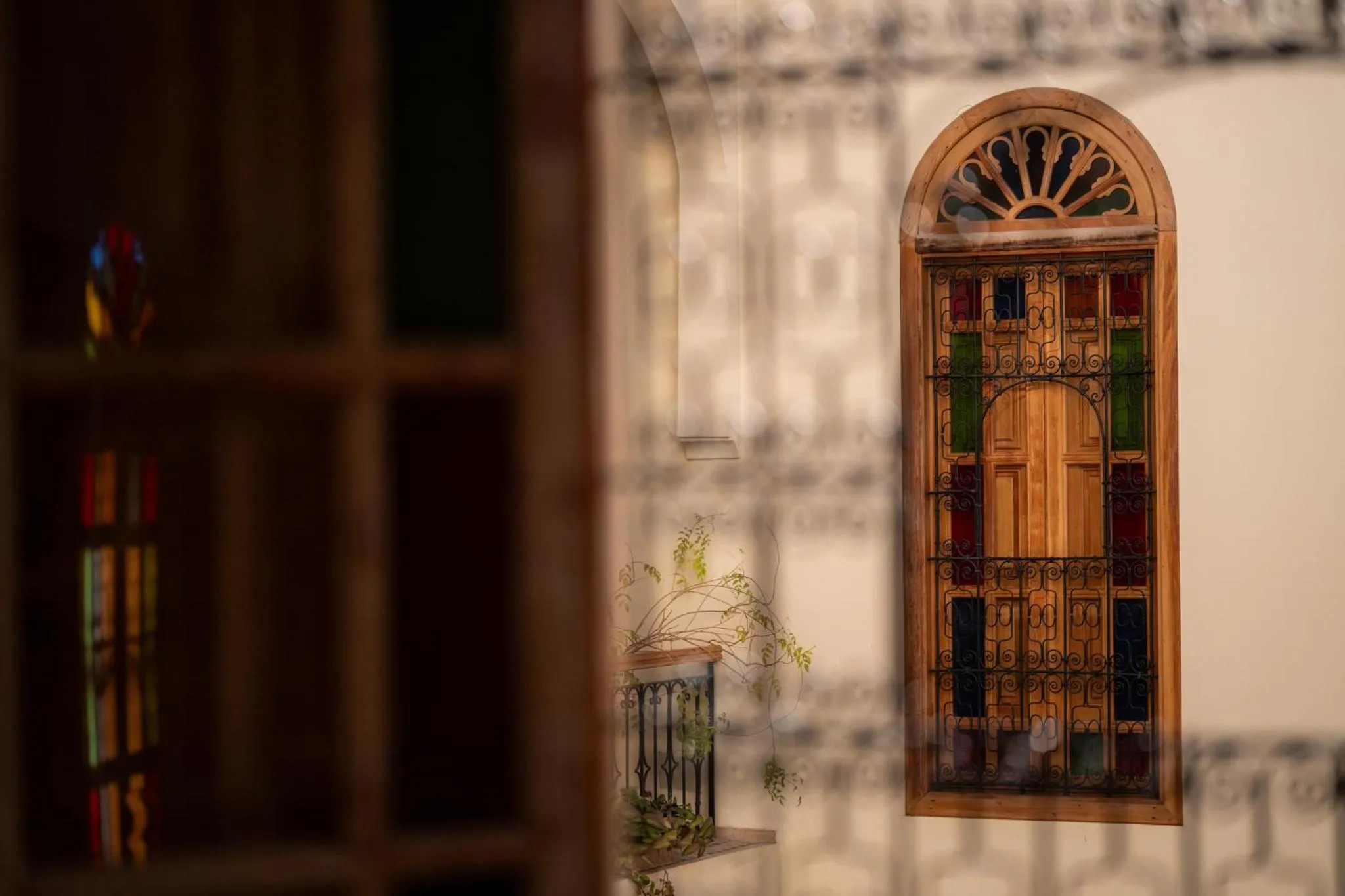 Text overlay in Riad Al Ansari