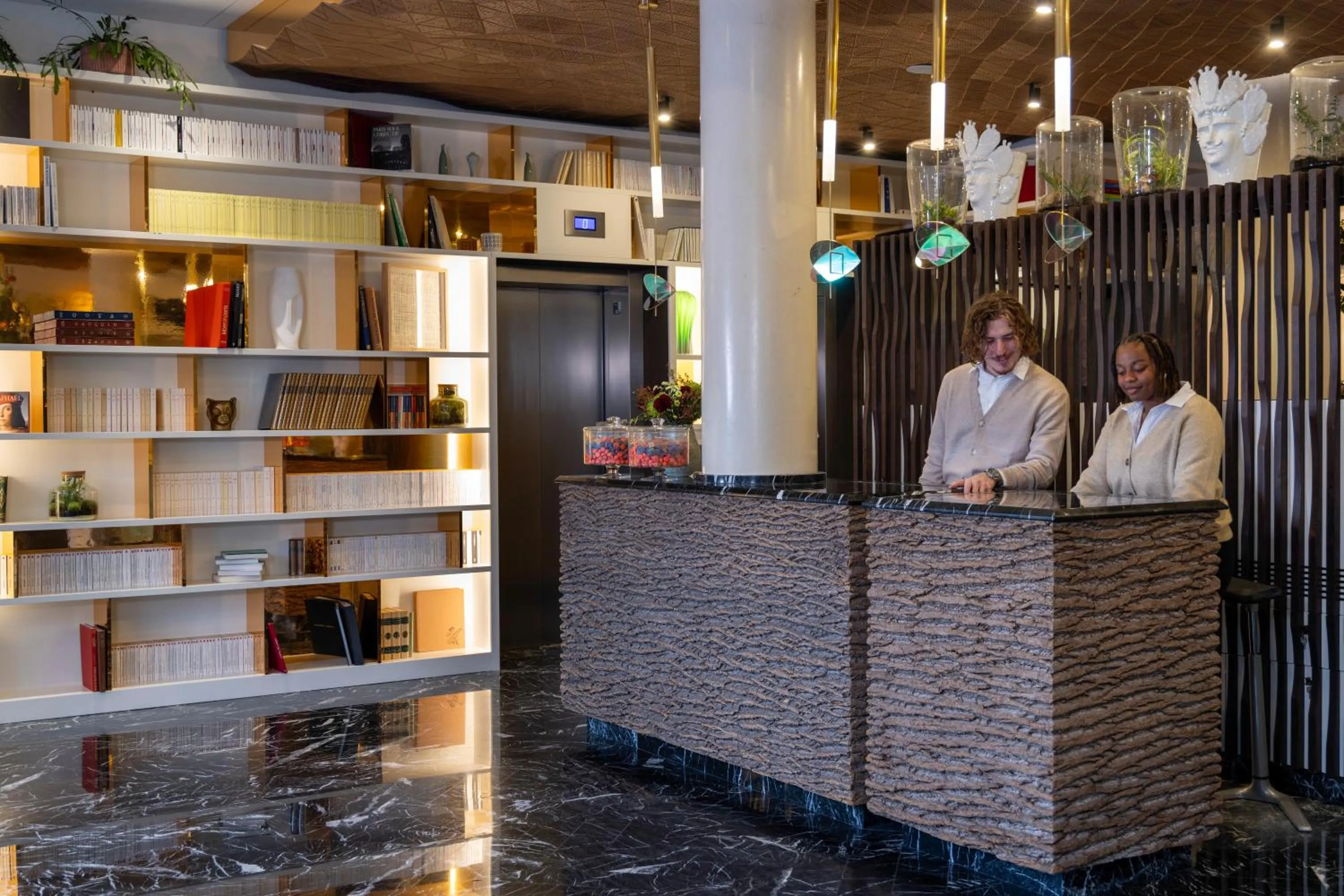 Lobby or reception in Quinzerie hôtel