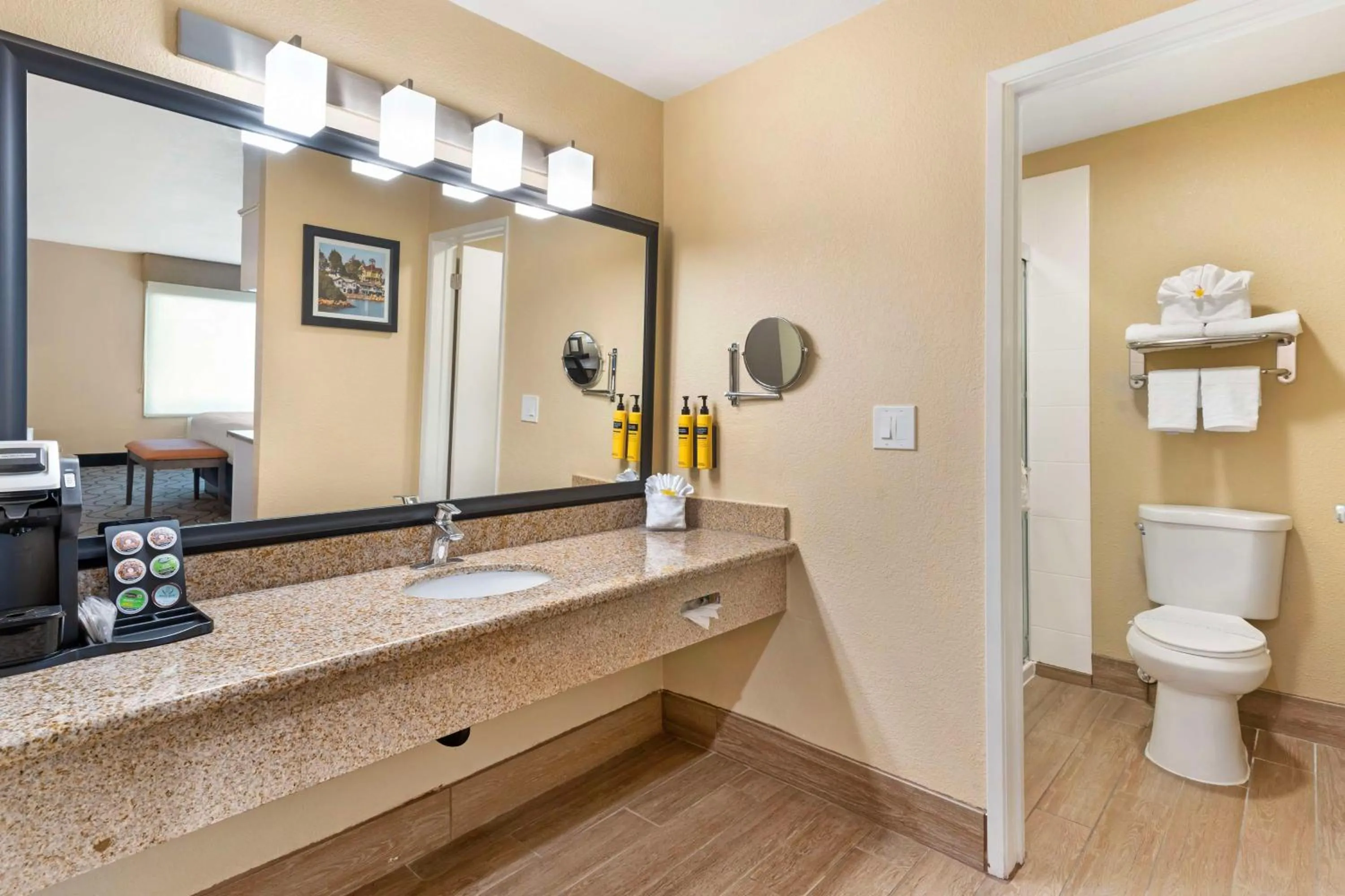 Bathroom in Best Western Plus Heritage Inn