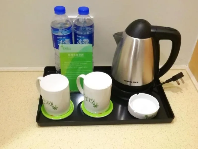 Vatica Xuzhou Suining Bus Station Building Materials City Hotel