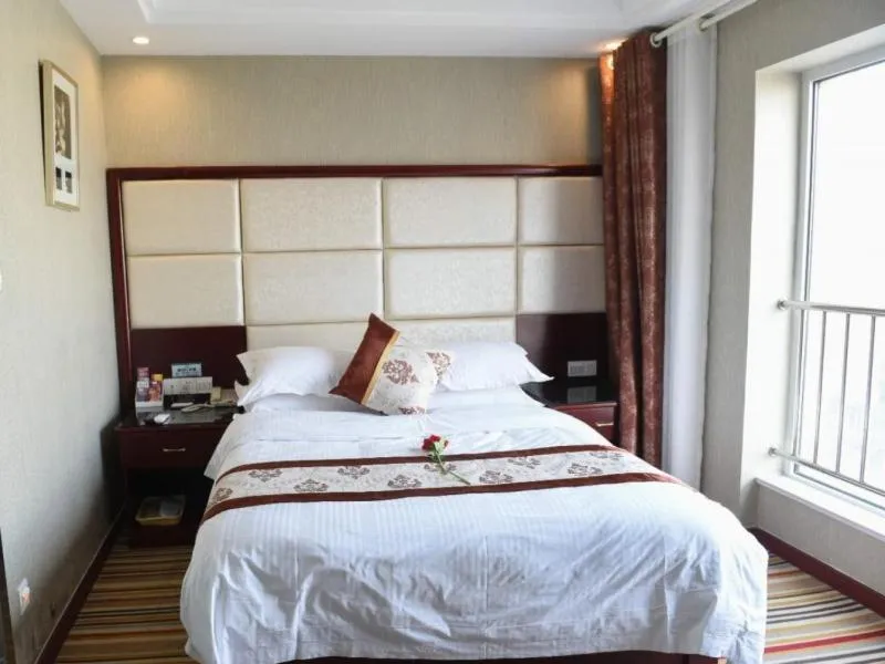 Bed in GreenTree Alliance Weifang Shouguang Square Street Guhuai Road Hotel