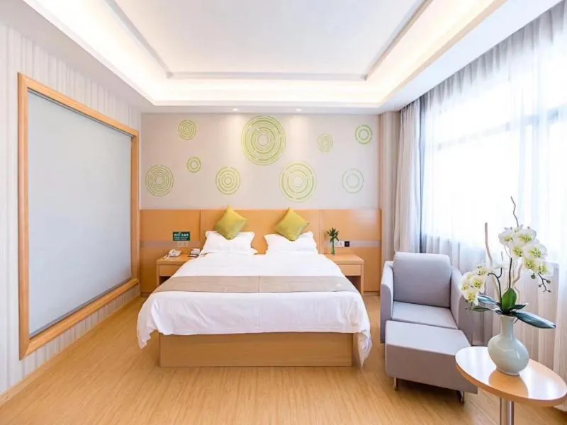 Bed in GreenTree Inn Fuyang Linquan County Economic Development Zone Xingye Road Hotel