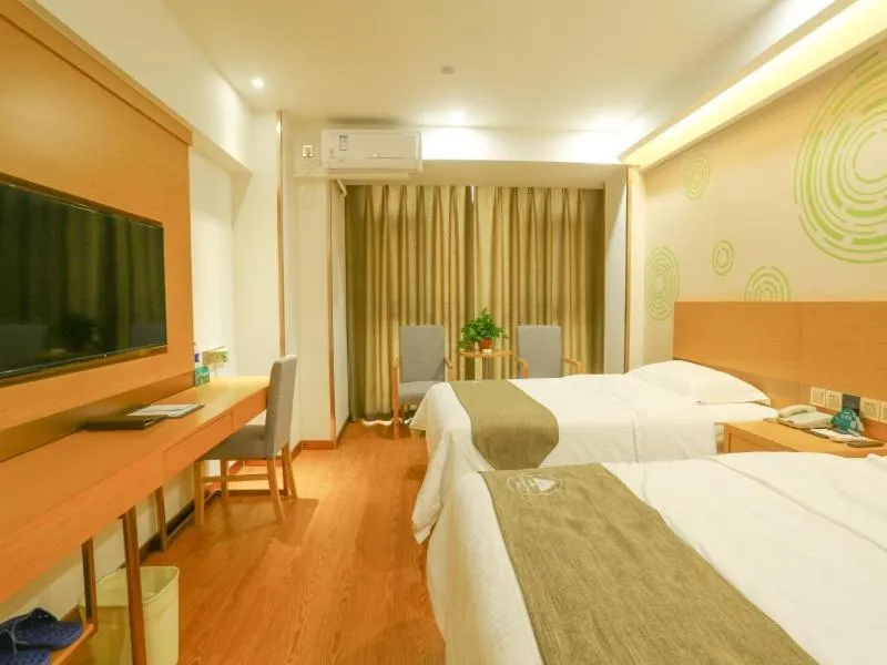 Bed in GreenTree Inn Shangqiu Liangyuan District Suiyang Avenue Hotel