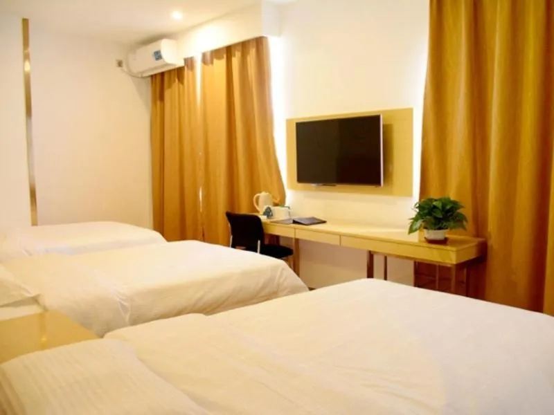 GreenTree Inn Taiyuan Wanbailin District West Bua Station Express Hotel