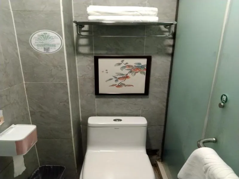 GreenTree Alliance Xinyang Pingqiao District Nanjing Road Dongyang Hotel