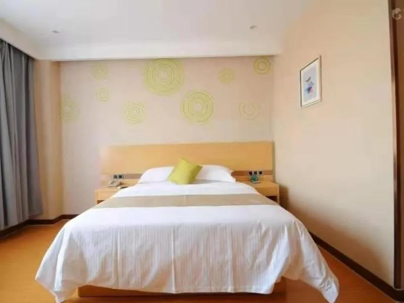 Bed in GreenTree Inn Langfang Bazhou City Tangeerli Town Spa Business Hotel