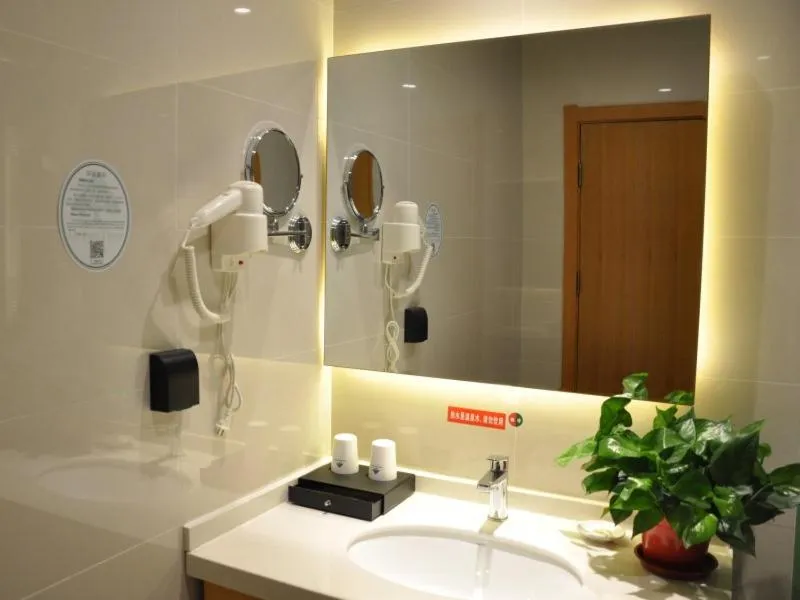 GreenTree Inn Langfang Bazhou City Tangeerli Town Spa Business Hotel