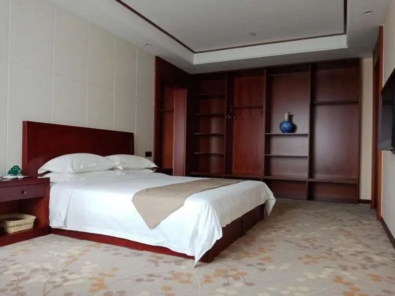 Bed in GreenTree Inn Langfang Bazhou City Tangeerli Town Spa Business Hotel