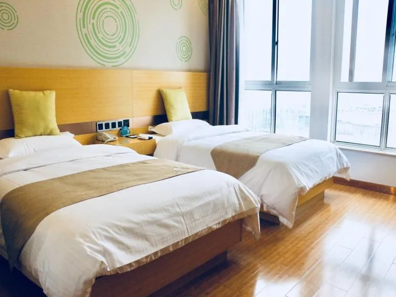Bed in GreenTree Inn HuaiAn Area for development Shenzhen East Road Express Hotel