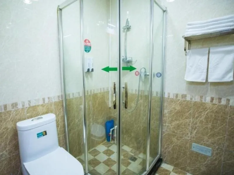 Green Alliance Langfang Xianghe County Xiushui Street PengDa furniture city Hotel