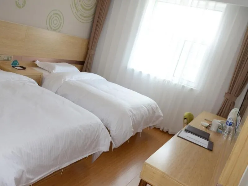 Bed in GreenTree Inn Tangshan Lubei District Hancheng Likang Hospital Express Hotel