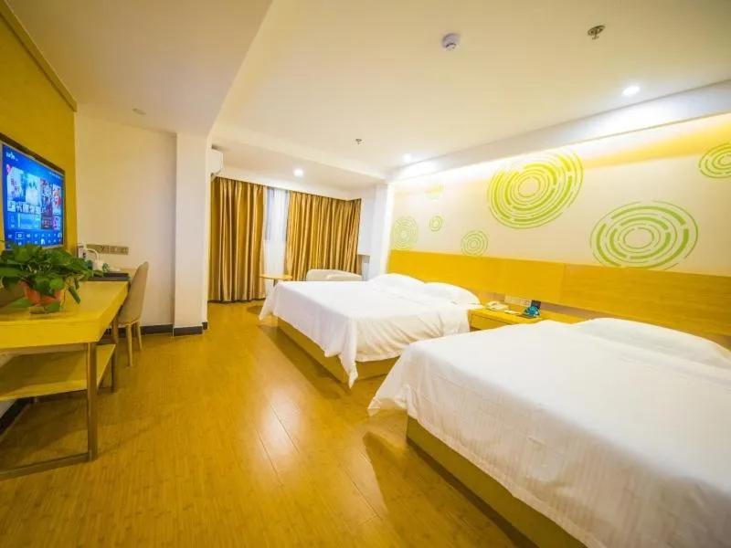 GreenTree Inn Chuzhou Langya Mountain Scenic Area Xijian Road Business Hotel