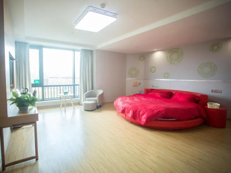 Bed in GreenTree Inn Zhoushan Baiquan Colorful Plaza Express Hotel