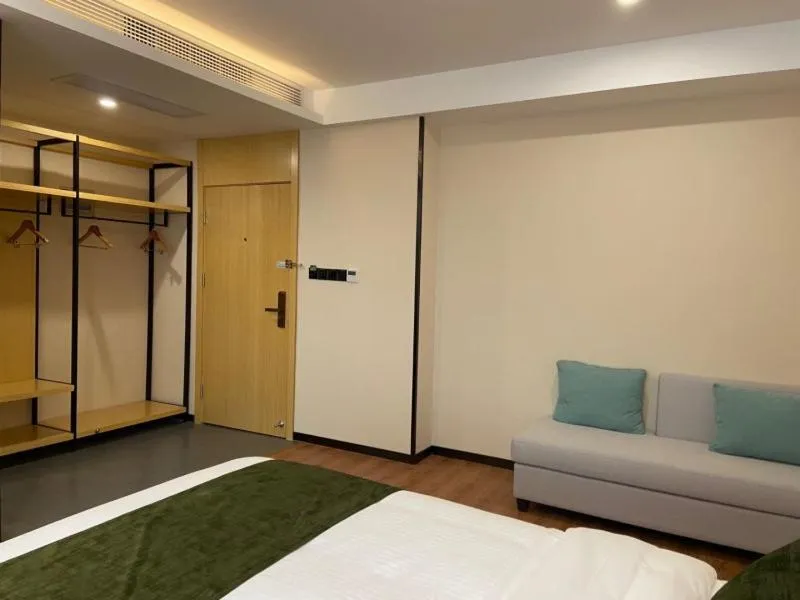 Bed in GreenTree Inn Changzhou Zouqu Town Tai fu Times Square Zhenzhong Road Express Hotel