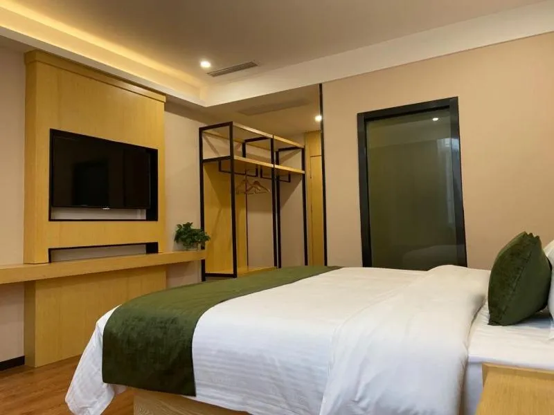 Bed in GreenTree Inn Changzhou Zouqu Town Tai fu Times Square Zhenzhong Road Express Hotel