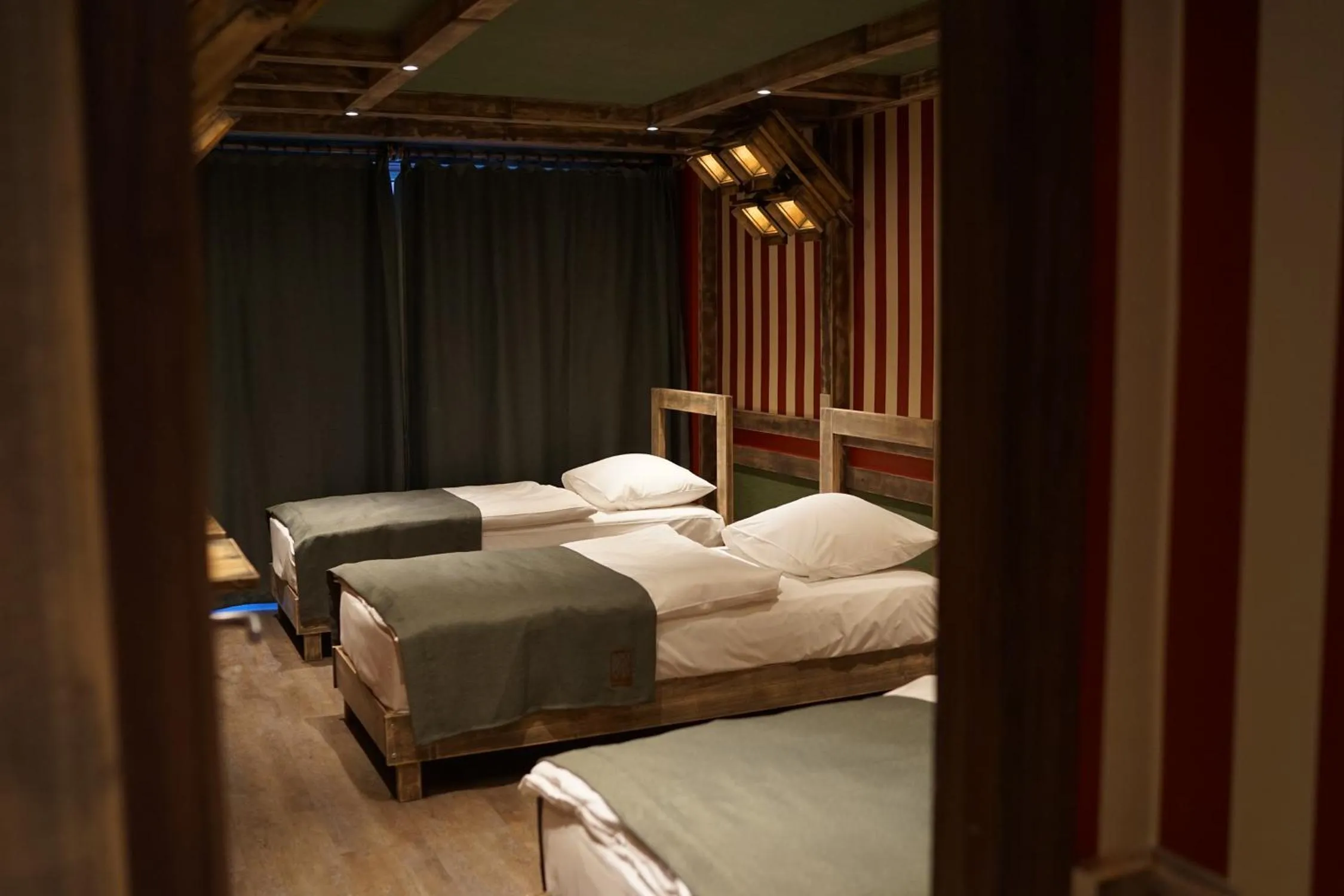 Bedroom, Bed in Aparthotel MyCologne