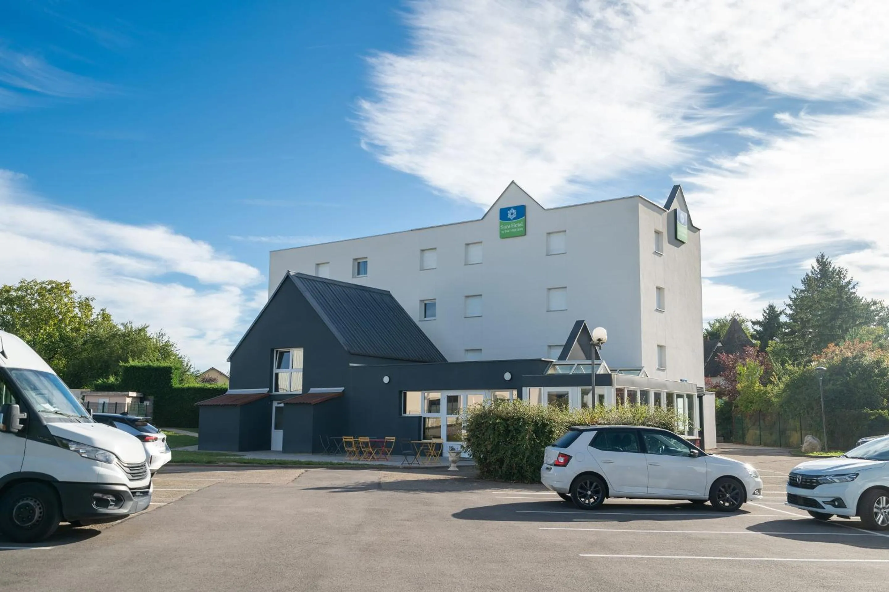 Property building in Sure Hotel by Best Western Dole