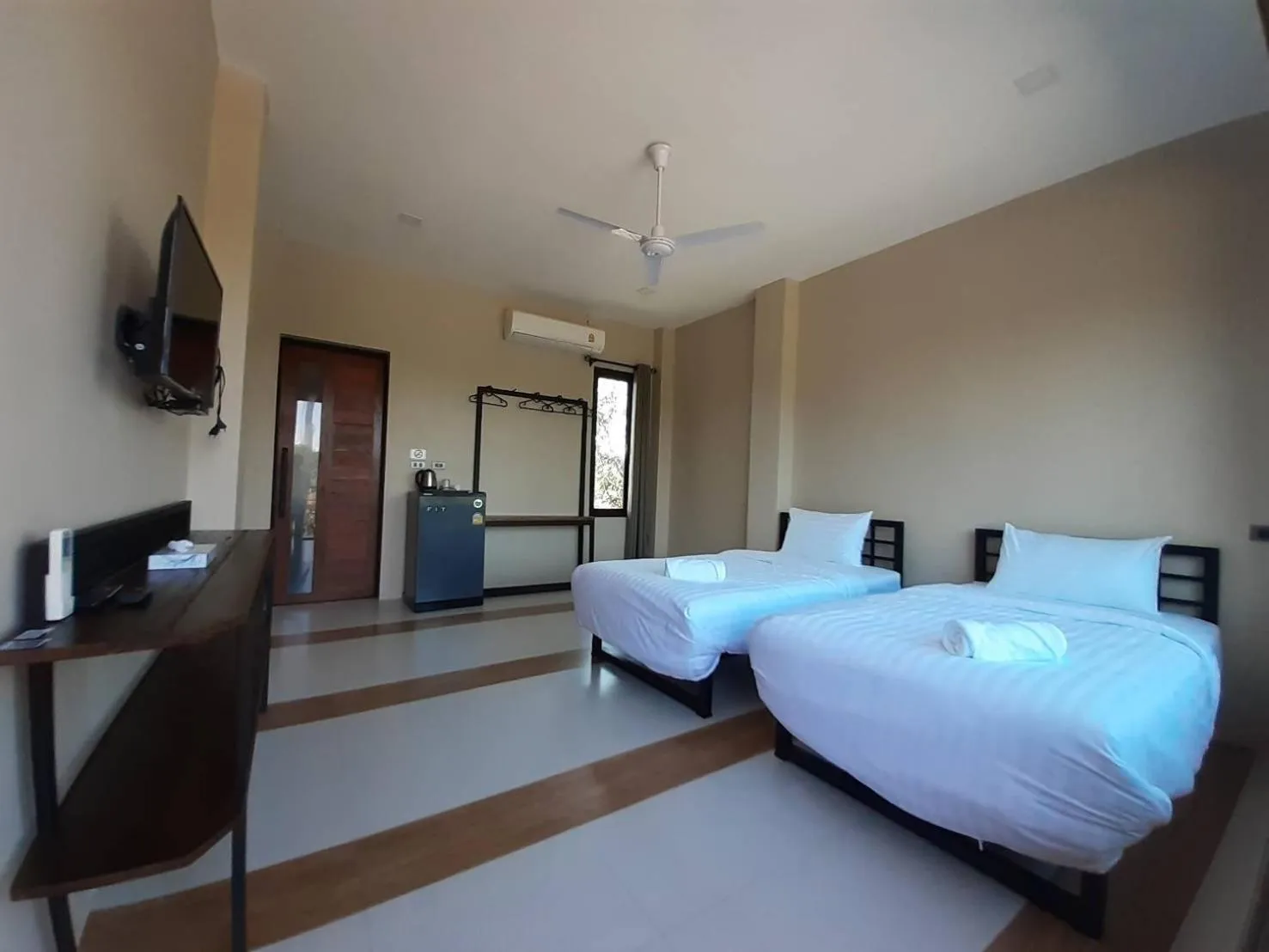 Bed in BaanKampu Resort