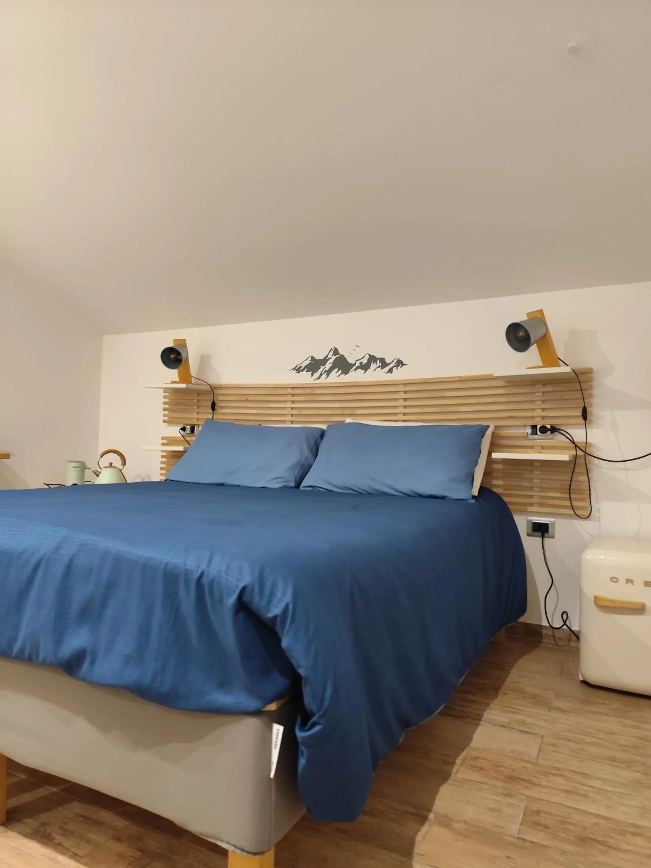 Bedroom, Bed in Forese House