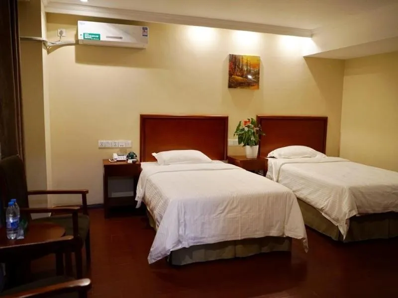 GreenTree Inn Nantong Liuqiao Town Government Tongliu Road Express Hotel