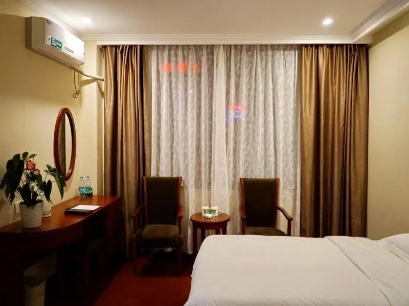 GreenTree Inn Nantong Liuqiao Town Government Tongliu Road Express Hotel