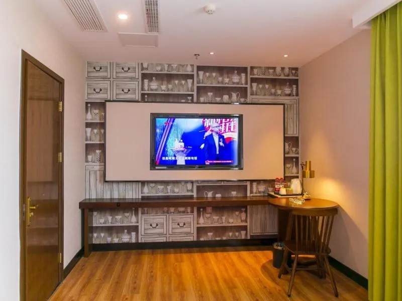 GME Bozhou Qiaocheng District Jian'an Road Railway Station Hotel