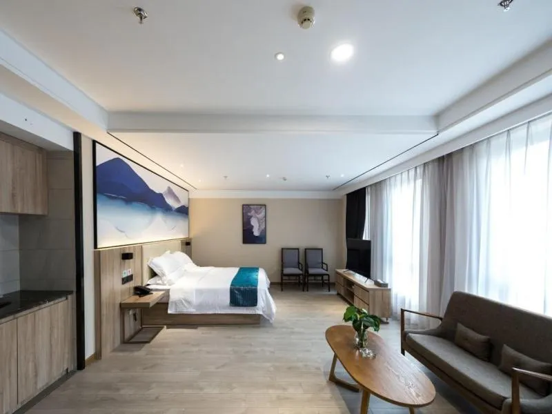 VX Wuxi Jiangyin Xiangshan Road Gym Hotel