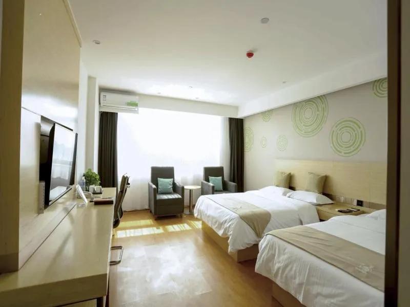 Bed in GreenTree Inn Xuzhou Economic Development Zone Da Miaozhen Business Hotel