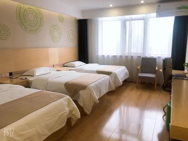 Bed in GreenTree Inn Xuzhou Economic Development Zone Da Miaozhen Business Hotel
