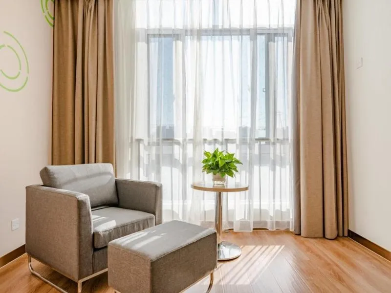 GreenTree Inn Taian High-speed Railway Station Lingshan Avenue Business Hotel