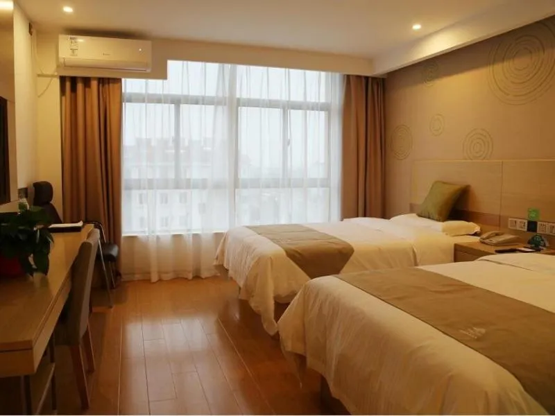 Bed in GreenTree Inn Wuxi Jiangyin City Ligang Town Chenshu Road Express Hotel