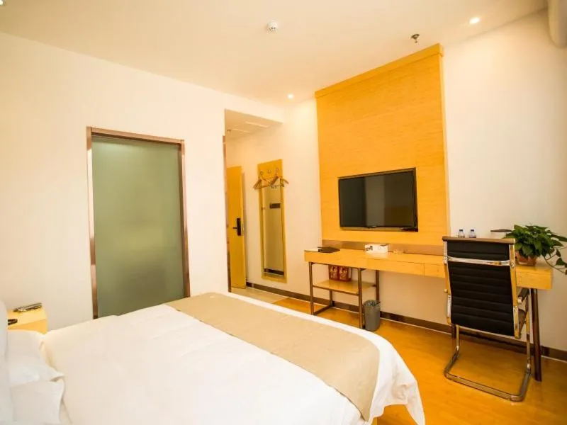 Bed in GreenTree Inn Jinzhong Yuci Old Town Express Hotel