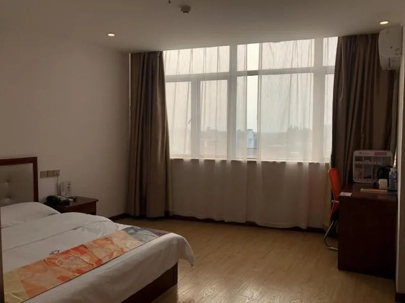 Shell Shanghai Jinshan Zhanyan Songjin Highway Hotel