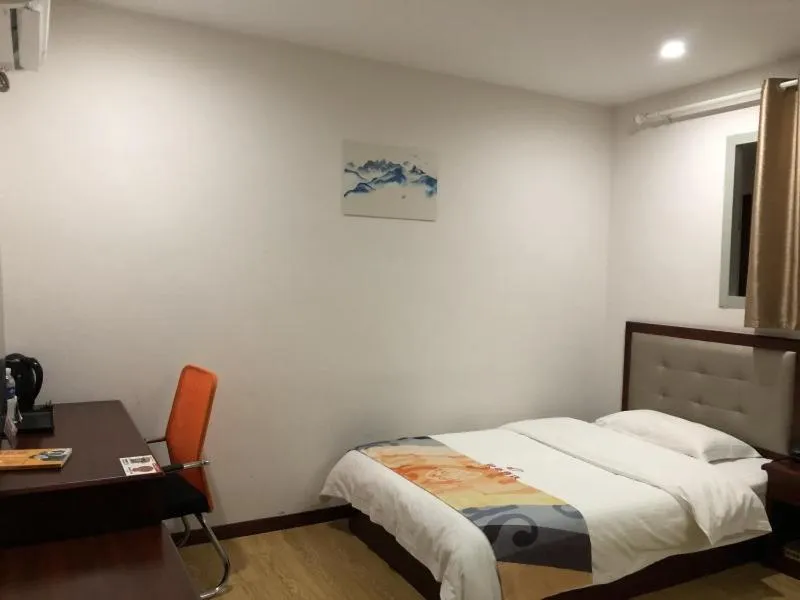 Shell Shanghai Jinshan Zhanyan Songjin Highway Hotel