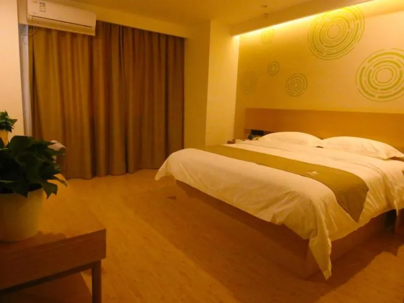 Bed in GreenTree Inn Texas Linyi County Jibei Bus Terminal Express Hotel