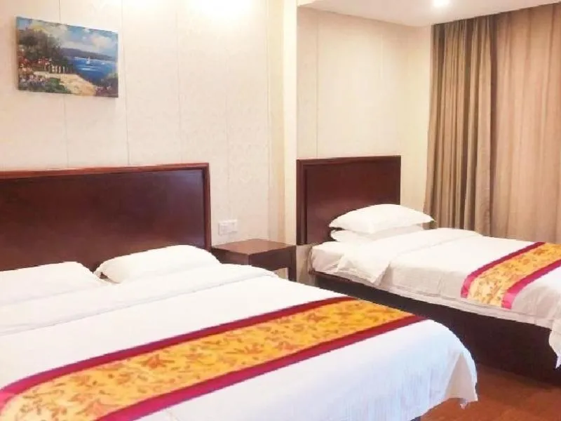 Bed in GreenTree Inn Shanghai MinHang District PuJiang Town JiangYue Road Metro Station Hotel