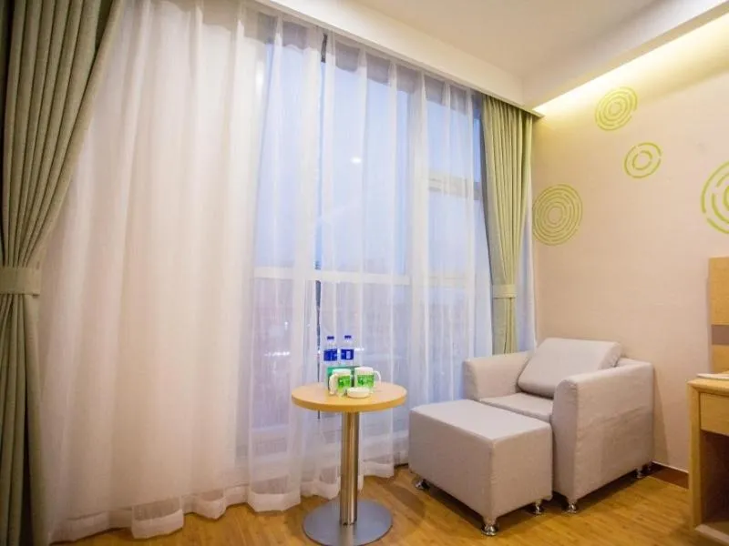 GreenTree Inn Fuyang Yingquan District Lanshan Road Linyi Mall Express Hotel