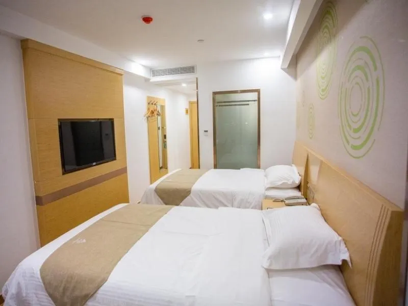 GreenTree Inn Fuyang Yingquan District Lanshan Road Linyi Mall Express Hotel